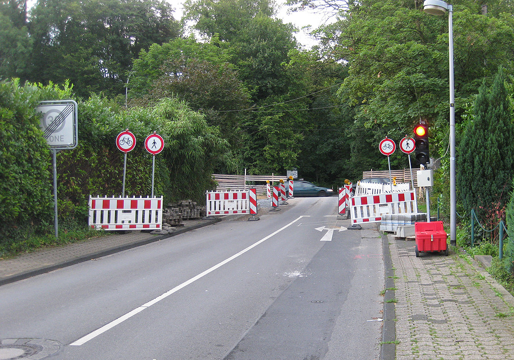 Baustelle mit Staugarantie Bensberger / Gladbacher Straße